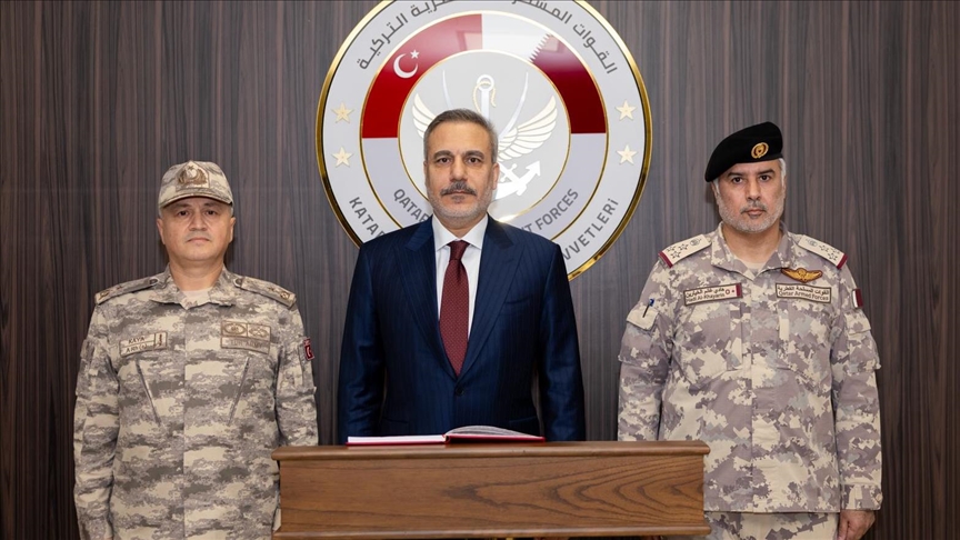  بازدید هاکان فیدان از مرکز فرماندهی مشترک ترکیه و قطر